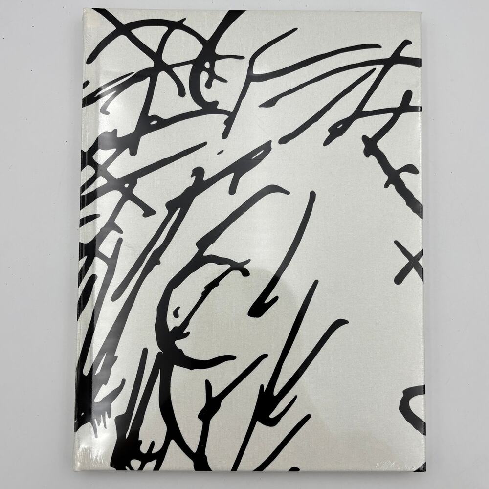 Kaws Mans Best Friend Art Exhibit Honor Fraser Book SEALED Snoopy Coffee Table